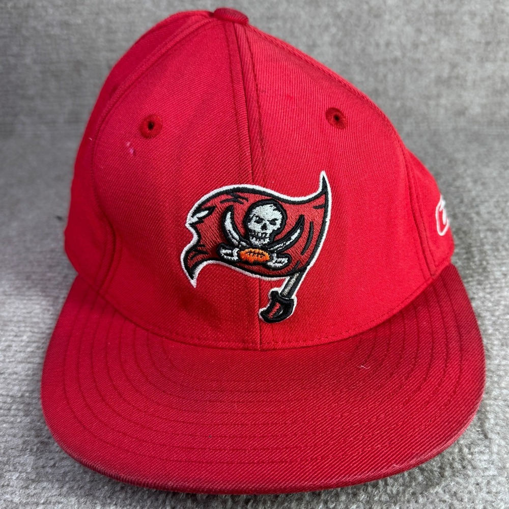 Tampa Bay Buccaneers Reebok Baseball Cap Mens 7 1/4 Red NFL‎